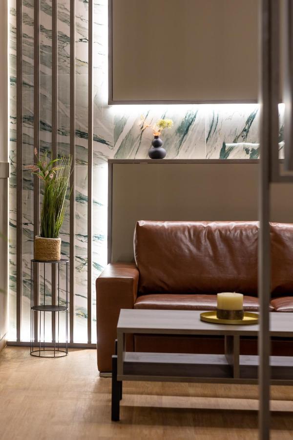 Noho Boutique , Premium Living Dikeou 8 Atenas Exterior foto
