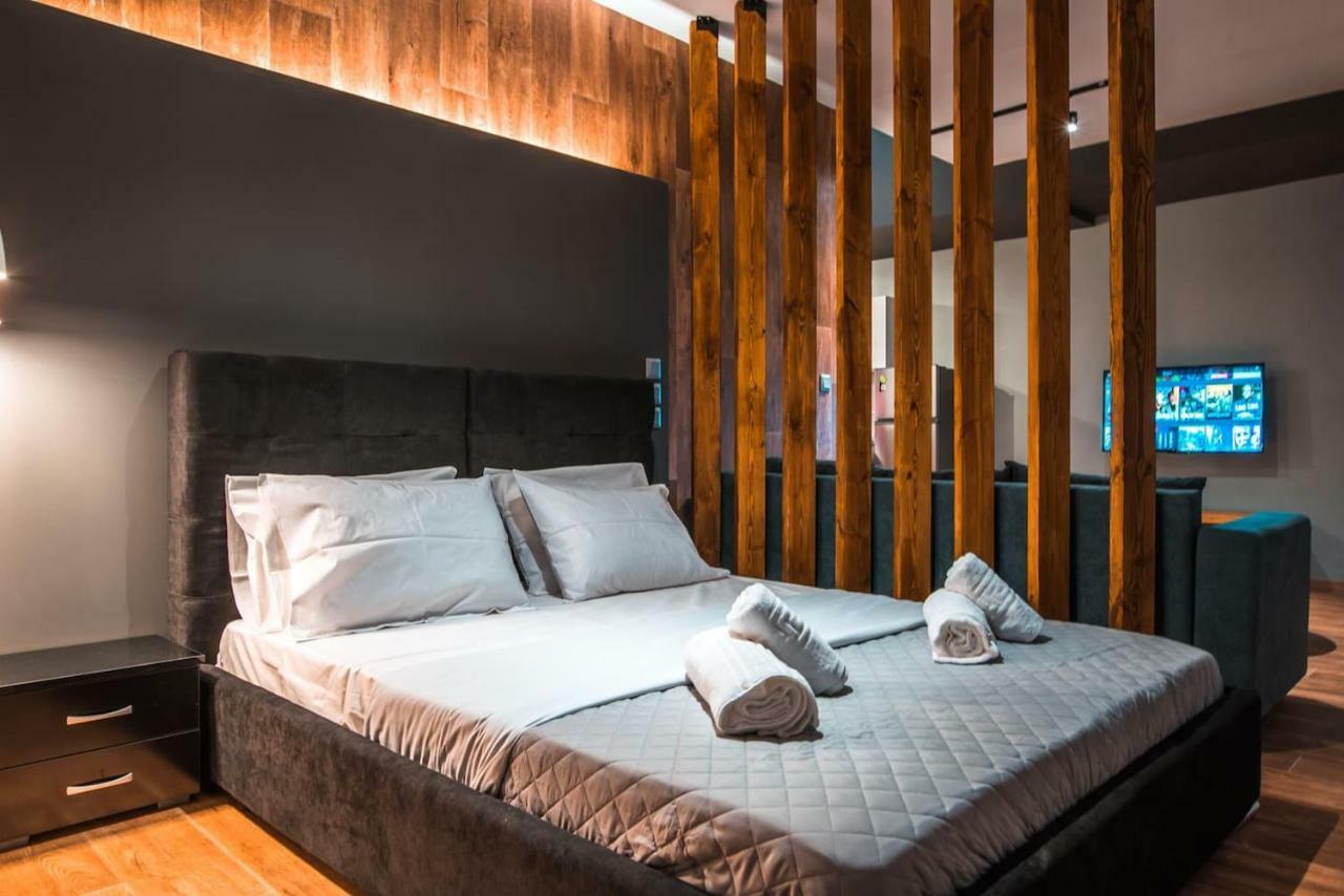Noho Boutique , Premium Living Dikeou 8 Atenas Exterior foto